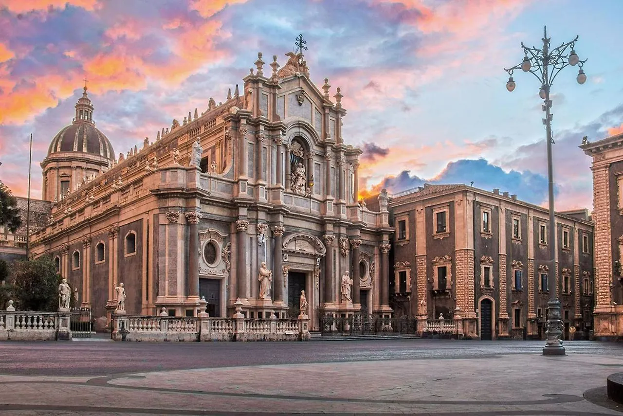 Central Station House Riccardo Catania 0*,  Italy